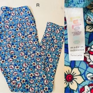 Lularoe Blue with cream flora TC leggings